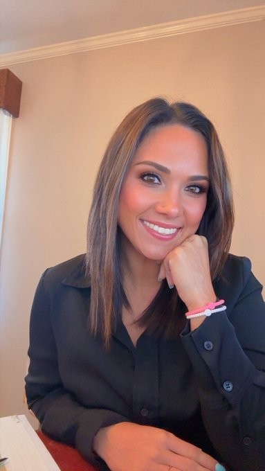 Laura Tay Profile Picture